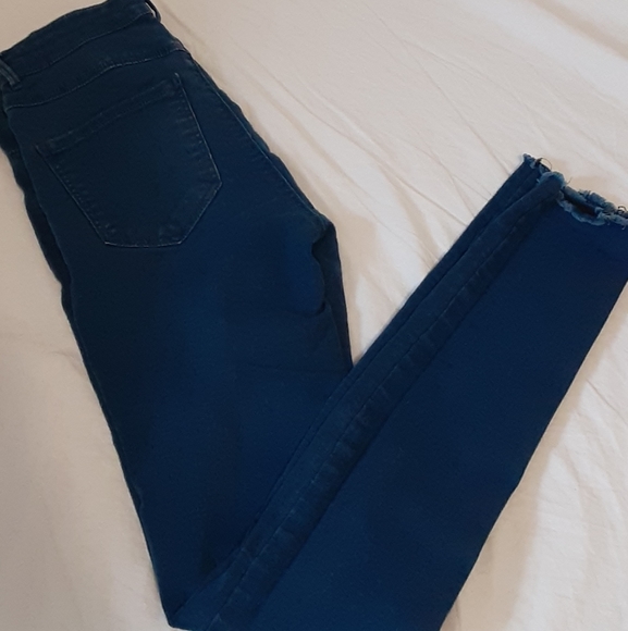 Zara Skinny Jeans - Picture 1 of 6